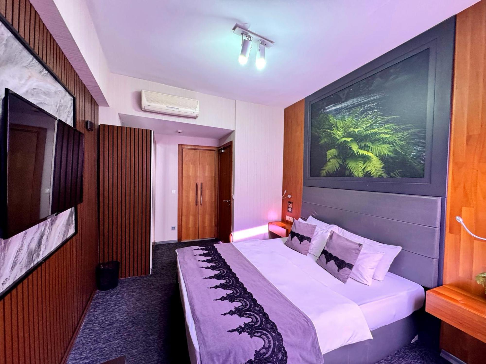 Black Art Otel Istanbul Exterior foto