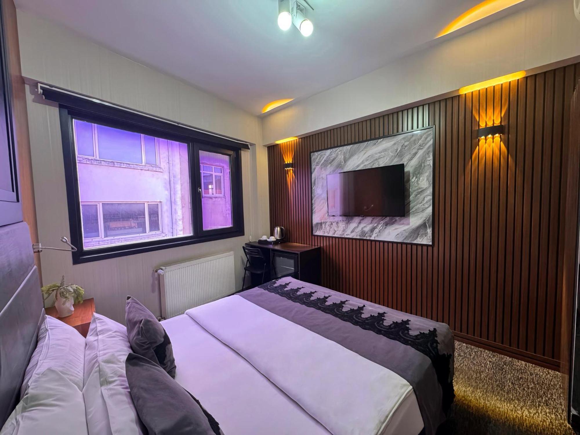 Black Art Otel Istanbul Exterior foto